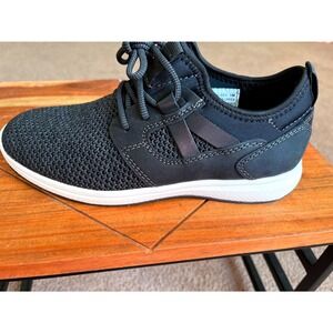 Florsheim Comfortech Knit Sneakers Lightweight Casual Shoes Kids Size 3M NWOB
